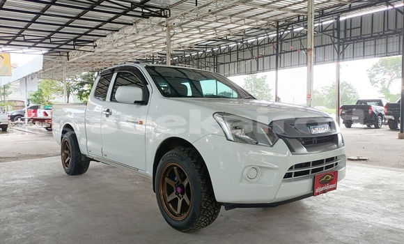 ซื้อ รถมือสอง Isuzu D-Max ขาว รถยนต์ ใน %{เมือง} ใน ยโสธร ซื้อ รถมือสอง Isuzu D-Max ขาว รถยนต์ ใน %{เมือง} ใน ยโสธร