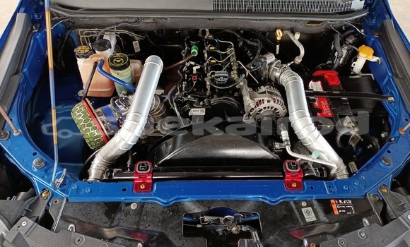 Buy Used Chevrolet Colorado Blue Car in Yasothon in Yasothon Buy Used Chevrolet Colorado Blue Car in Yasothon in Yasothon