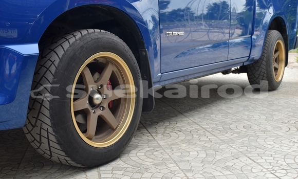 Buy Used Chevrolet Colorado Blue Car in Yasothon in Yasothon Buy Used Chevrolet Colorado Blue Car in Yasothon in Yasothon