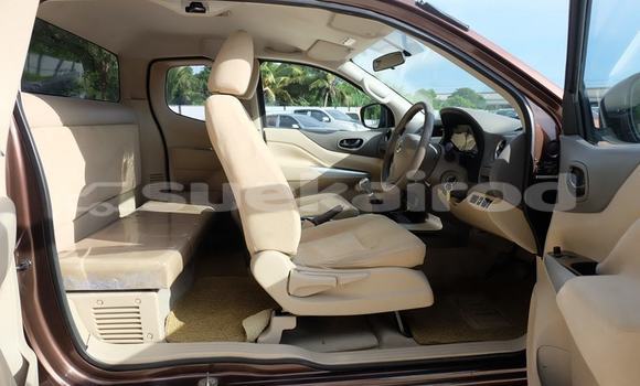 ซื้อ รถมือสอง Nissan NP 300 สีน้ำตาล รถยนต์ ใน %{เมือง} ใน กรุงเทพมหานคร ซื้อ รถมือสอง Nissan NP 300 สีน้ำตาล รถยนต์ ใน %{เมือง} ใน กรุงเทพมหานคร