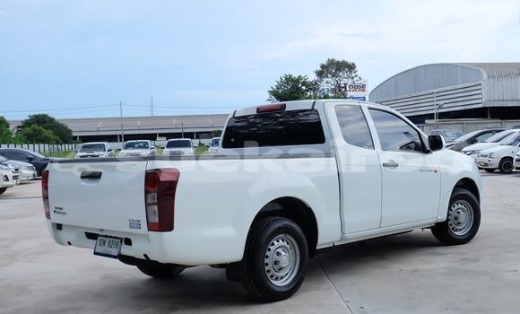 ซื้อ รถมือสอง Isuzu D-Max ขาว รถยนต์ ใน %{เมือง} ใน กรุงเทพมหานคร ซื้อ รถมือสอง Isuzu D-Max ขาว รถยนต์ ใน %{เมือง} ใน กรุงเทพมหานคร