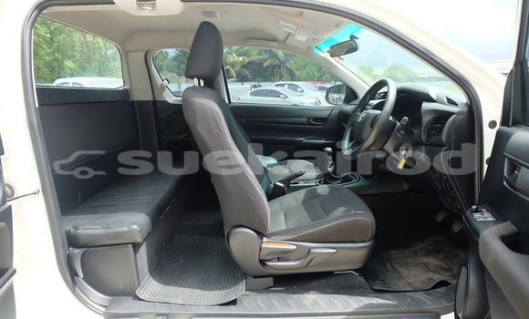 ซื้อ รถมือสอง Toyota Hiluxe Revo ขาว รถยนต์ ใน %{เมือง} ใน กรุงเทพมหานคร ซื้อ รถมือสอง Toyota Hiluxe Revo ขาว รถยนต์ ใน %{เมือง} ใน กรุงเทพมหานคร