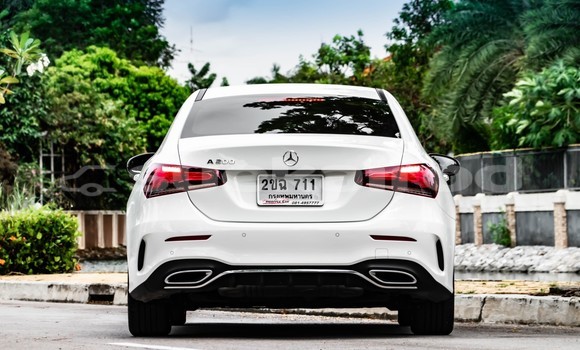 ซื้อ รถมือสอง Mercedes-Benz A200 ขาว รถยนต์ ใน %{เมือง} ใน กรุงเทพมหานคร ซื้อ รถมือสอง Mercedes-Benz A200 ขาว รถยนต์ ใน %{เมือง} ใน กรุงเทพมหานคร