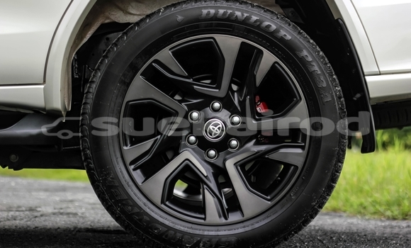 Buy Used Toyota Fortuner White Car in Chiang Mai in Chiang Mai Buy Used Toyota Fortuner White Car in Chiang Mai in Chiang Mai