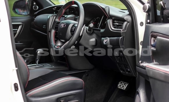 Buy Used Toyota Fortuner White Car in Chiang Mai in Chiang Mai Buy Used Toyota Fortuner White Car in Chiang Mai in Chiang Mai