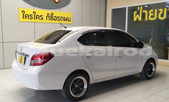 ซื้อ รถมือสอง Mitsubishi Attrage ขาว รถยนต์ ใน %{เมือง} ใน กรุงเทพมหานคร ซื้อ รถมือสอง Mitsubishi Attrage ขาว รถยนต์ ใน %{เมือง} ใน กรุงเทพมหานคร