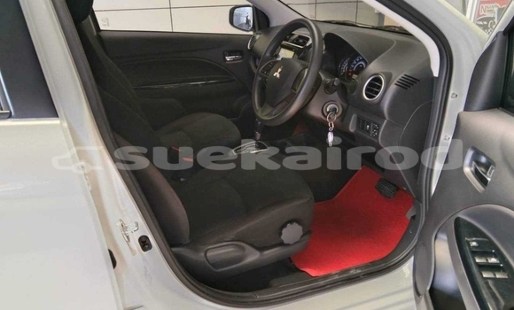 ซื้อ รถมือสอง Mitsubishi Attrage ขาว รถยนต์ ใน %{เมือง} ใน กรุงเทพมหานคร ซื้อ รถมือสอง Mitsubishi Attrage ขาว รถยนต์ ใน %{เมือง} ใน กรุงเทพมหานคร