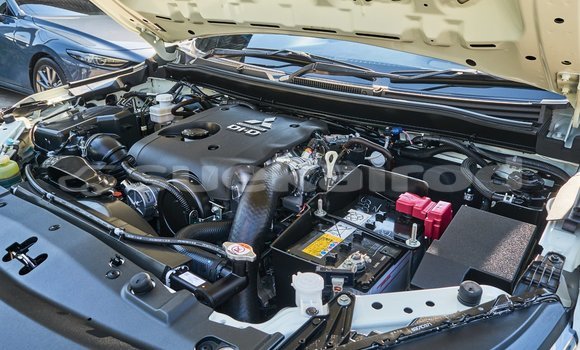 Buy Used Mitsubishi Triton White Car in Bangkok in Bangkok Buy Used Mitsubishi Triton White Car in Bangkok in Bangkok