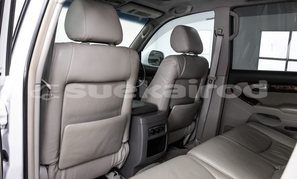 Buy Used Toyota Land Cruiser Prado White Car in Bangkok in Bangkok Buy Used Toyota Land Cruiser Prado White Car in Bangkok in Bangkok