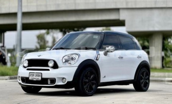 Buy Used MINI Countryman White Car in Bangkok in Bangkok