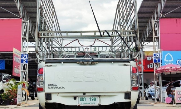 Buy Used Nissan Navara White Car in Bangkok in Bangkok Buy Used Nissan Navara White Car in Bangkok in Bangkok