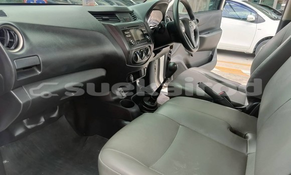 Buy Used Nissan Navara White Car in Bangkok in Bangkok Buy Used Nissan Navara White Car in Bangkok in Bangkok