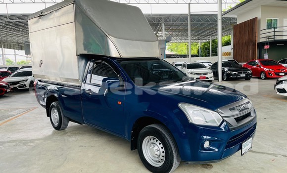 Buy Used Isuzu D–MAX Blue Car in Bangkok in Bangkok Buy Used Isuzu D–MAX Blue Car in Bangkok in Bangkok