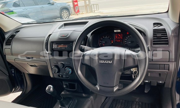 Buy Used Isuzu D–MAX Blue Car in Bangkok in Bangkok Buy Used Isuzu D–MAX Blue Car in Bangkok in Bangkok