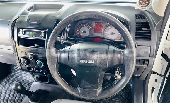 ซื้อ รถมือสอง Isuzu D–MAX ขาว รถยนต์ ใน %{เมือง} ใน กรุงเทพมหานคร ซื้อ รถมือสอง Isuzu D–MAX ขาว รถยนต์ ใน %{เมือง} ใน กรุงเทพมหานคร