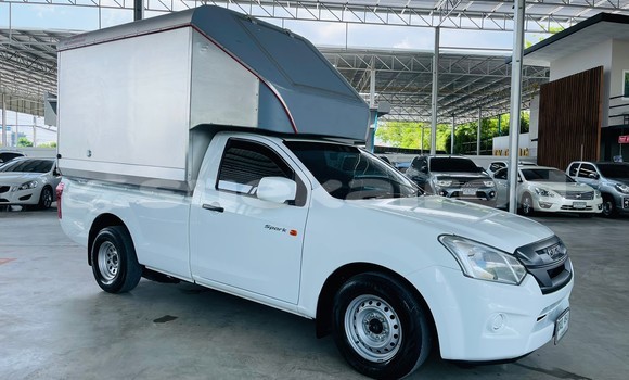 ซื้อ รถมือสอง Isuzu D–MAX ขาว รถยนต์ ใน %{เมือง} ใน กรุงเทพมหานคร ซื้อ รถมือสอง Isuzu D–MAX ขาว รถยนต์ ใน %{เมือง} ใน กรุงเทพมหานคร