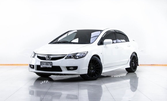 Buy Used Honda Civic White Car in Bangkok in Bangkok