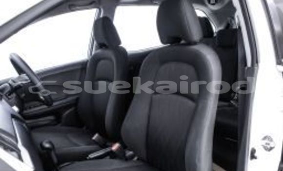 ซื้อ รถมือสอง Honda Mobilio ขาว รถยนต์ ใน %{เมือง} ใน กรุงเทพมหานคร ซื้อ รถมือสอง Honda Mobilio ขาว รถยนต์ ใน %{เมือง} ใน กรุงเทพมหานคร