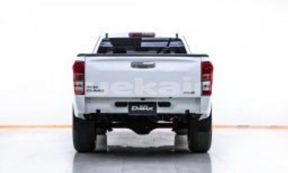 Buy Used Isuzu D-Max White Car in Bangkok in Bangkok Buy Used Isuzu D-Max White Car in Bangkok in Bangkok