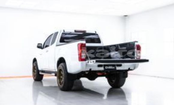 Buy Used Isuzu D-Max White Car in Bangkok in Bangkok Buy Used Isuzu D-Max White Car in Bangkok in Bangkok