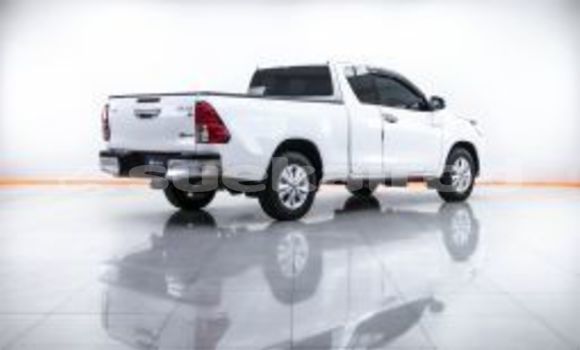 Buy Used Toyota Hiluxe Revo White Car in Bangkok in Bangkok Buy Used Toyota Hiluxe Revo White Car in Bangkok in Bangkok