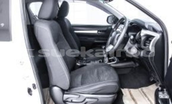 Buy Used Toyota Hiluxe Revo White Car in Bangkok in Bangkok Buy Used Toyota Hiluxe Revo White Car in Bangkok in Bangkok