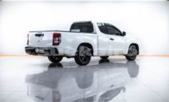 Buy Used Mitsubishi Triton White Car in Bangkok in Bangkok Buy Used Mitsubishi Triton White Car in Bangkok in Bangkok