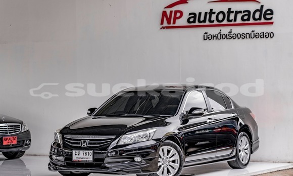 ซื้อ รถมือสอง Honda Accord สีดำ รถยนต์ ใน %{เมือง} ใน กรุงเทพมหานคร