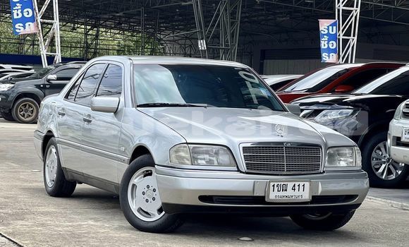 ซื้อ รถมือสอง Mercedes-Benz C-Classe อื่น ๆ รถยนต์ ใน %{เมือง} ใน กรุงเทพมหานคร