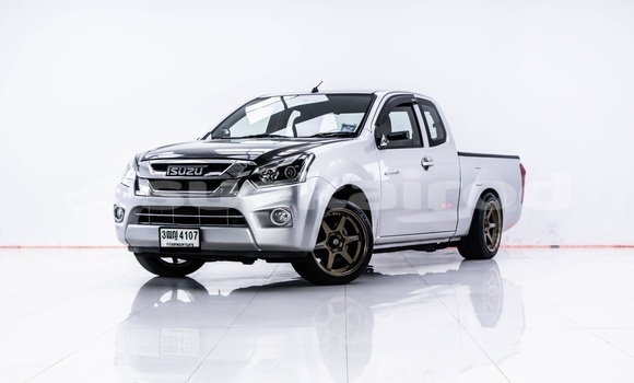 ซื้อ รถมือสอง Isuzu D–MAX อื่น ๆ รถยนต์ ใน %{เมือง} ใน กรุงเทพมหานคร