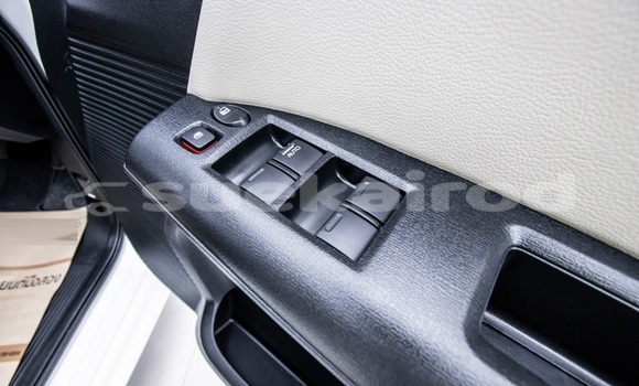 Buy Used Honda Freed White Car in Bangkok in Bangkok Buy Used Honda Freed White Car in Bangkok in Bangkok