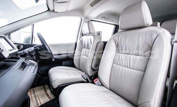 Buy Used Honda Freed White Car in Bangkok in Bangkok Buy Used Honda Freed White Car in Bangkok in Bangkok