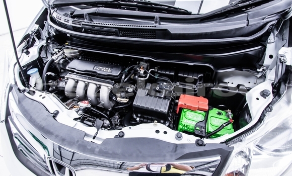 Buy Used Honda Freed White Car in Bangkok in Bangkok Buy Used Honda Freed White Car in Bangkok in Bangkok