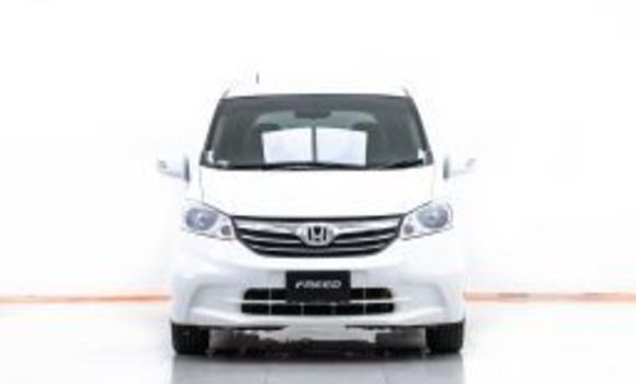 Buy Used Honda Freed White Car in Bangkok in Bangkok Buy Used Honda Freed White Car in Bangkok in Bangkok