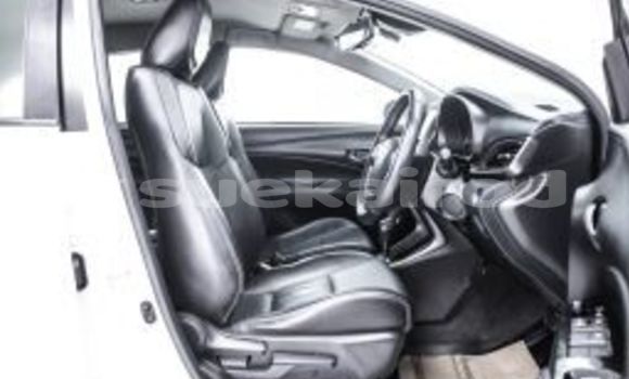 ซื้อ รถมือสอง Toyota Yaris Ativ ขาว รถยนต์ ใน %{เมือง} ใน กรุงเทพมหานคร ซื้อ รถมือสอง Toyota Yaris Ativ ขาว รถยนต์ ใน %{เมือง} ใน กรุงเทพมหานคร