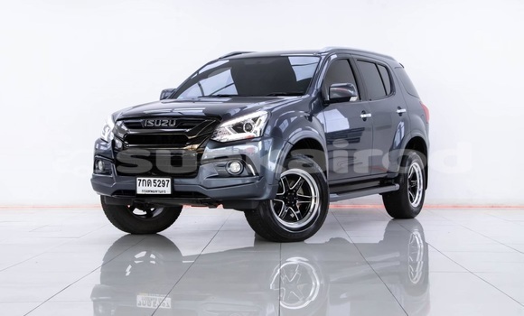 Buy Used Isuzu MU-7 Other Car in Bangkok in Bangkok