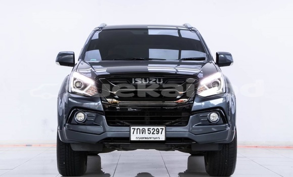 Buy Used Isuzu MU-7 Other Car in Bangkok in Bangkok Buy Used Isuzu MU-7 Other Car in Bangkok in Bangkok