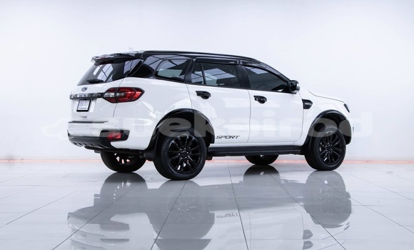 ซื้อ รถมือสอง Ford Everest ขาว รถยนต์ ใน %{เมือง} ใน กรุงเทพมหานคร ซื้อ รถมือสอง Ford Everest ขาว รถยนต์ ใน %{เมือง} ใน กรุงเทพมหานคร