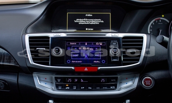 Buy Used Honda Accord White Car in Chiang Mai in Chiang Mai Buy Used Honda Accord White Car in Chiang Mai in Chiang Mai