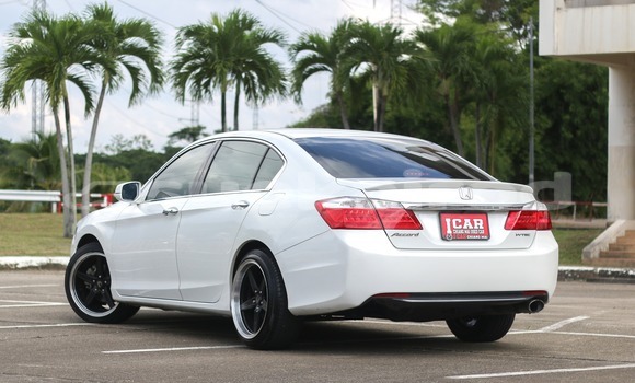 Buy Used Honda Accord White Car in Chiang Mai in Chiang Mai Buy Used Honda Accord White Car in Chiang Mai in Chiang Mai