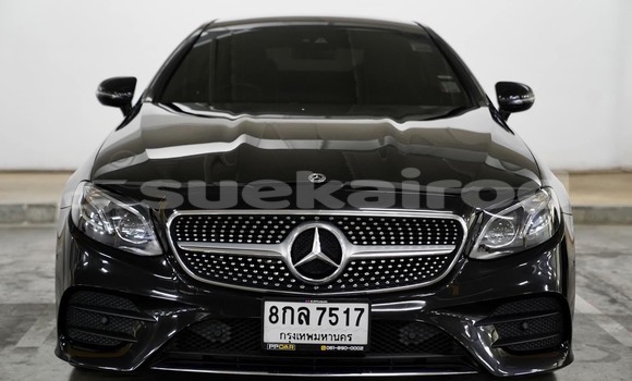 ซื้อ รถมือสอง Mercedes-Benz E200 สีดำ รถยนต์ ใน %{เมือง} ใน นนทบุรี ซื้อ รถมือสอง Mercedes-Benz E200 สีดำ รถยนต์ ใน %{เมือง} ใน นนทบุรี