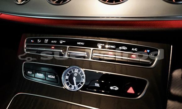 ซื้อ รถมือสอง Mercedes-Benz E200 สีดำ รถยนต์ ใน %{เมือง} ใน นนทบุรี ซื้อ รถมือสอง Mercedes-Benz E200 สีดำ รถยนต์ ใน %{เมือง} ใน นนทบุรี