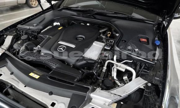 ซื้อ รถมือสอง Mercedes-Benz E200 สีดำ รถยนต์ ใน %{เมือง} ใน นนทบุรี ซื้อ รถมือสอง Mercedes-Benz E200 สีดำ รถยนต์ ใน %{เมือง} ใน นนทบุรี