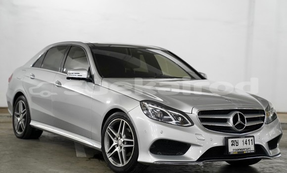 ซื้อ รถมือสอง Mercedes-Benz E200 เงิน รถยนต์ ใน %{เมือง} ใน นนทบุรี ซื้อ รถมือสอง Mercedes-Benz E200 เงิน รถยนต์ ใน %{เมือง} ใน นนทบุรี
