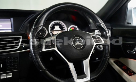 ซื้อ รถมือสอง Mercedes-Benz E200 เงิน รถยนต์ ใน %{เมือง} ใน นนทบุรี ซื้อ รถมือสอง Mercedes-Benz E200 เงิน รถยนต์ ใน %{เมือง} ใน นนทบุรี