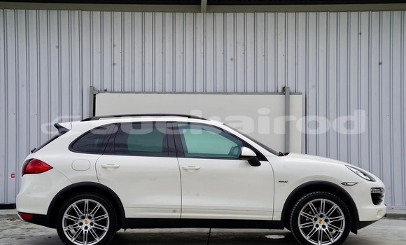 ซื้อ รถมือสอง Porsche Cayenne ขาว รถยนต์ ใน %{เมือง} ใน นนทบุรี ซื้อ รถมือสอง Porsche Cayenne ขาว รถยนต์ ใน %{เมือง} ใน นนทบุรี