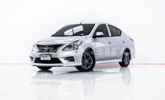 ซื้อ รถมือสอง Nissan Almera อื่น ๆ รถยนต์ ใน %{เมือง} ใน กรุงเทพมหานคร