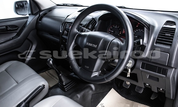 Buy Used Isuzu D-Max White Car in Bangkok in Bangkok Buy Used Isuzu D-Max White Car in Bangkok in Bangkok