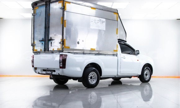 Buy Used Isuzu DâMAX White Car in Bangkok in Bangkok Buy Used Isuzu DâMAX White Car in Bangkok in Bangkok