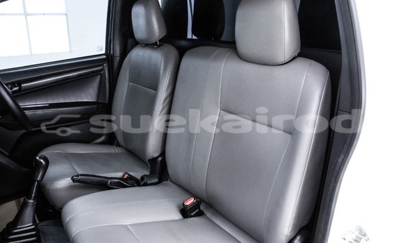 Buy Used Isuzu DâMAX White Car in Bangkok in Bangkok Buy Used Isuzu DâMAX White Car in Bangkok in Bangkok